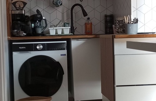 Saint-Maurice-de-Beynost Apartment | Le Cosy chic