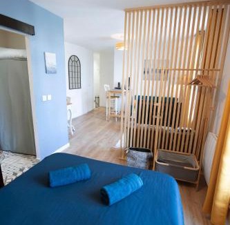 Centre-Ville Apartment | Le cosy & Boisé Suite centre-ville Pontoise