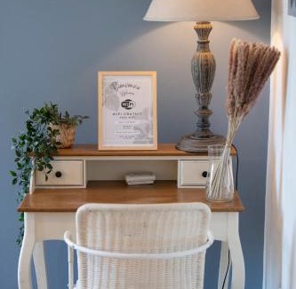 Centre-Ville Apartment | Le cosy & Boisé Suite centre-ville Pontoise
