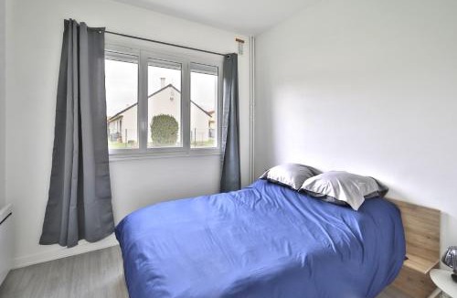 Porcheville Apartment | Le Cosy Chic - Avec jardin et parking