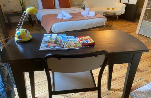 Flore Apartment | Le Cosy-Chic - Vieux Mans - Centre & Cathédrale