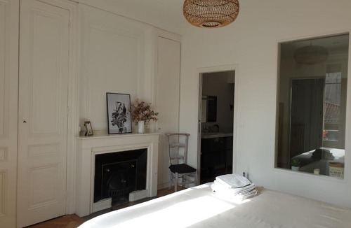 La Croix Rousse Apartment | Le Cosy- croix rousse