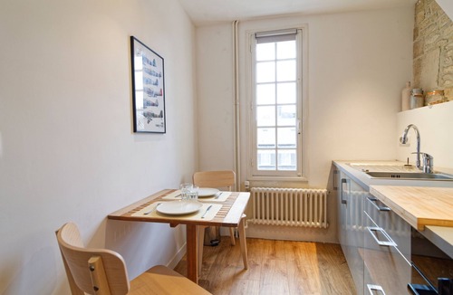 Quartier du chateau Apartment | Le Cosy de la Rue Froide - Centre Historique