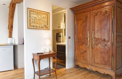 Quartier du chateau Apartment | Le Cosy de la Rue Froide - Centre Historique