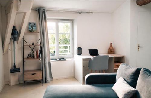 Macon Apartment | Le Cosy