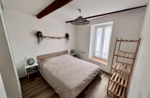 Anatole France Apartment | Le Cosy