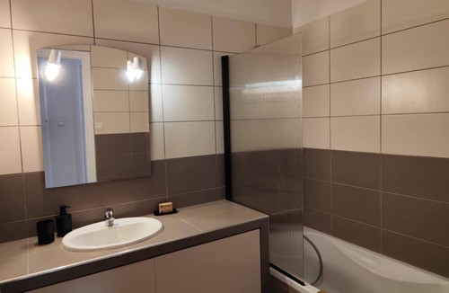 Saint-Nazaire-en-Royans Apartment | Le Cosy de la Bourne 2 rooms in Saint Nazaire en Royans in the heart of the village
