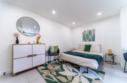 Mons-en-Baroeul Apartment | LE COSY - Free Parking - Proche Gares Lille - Netflix - Wifi