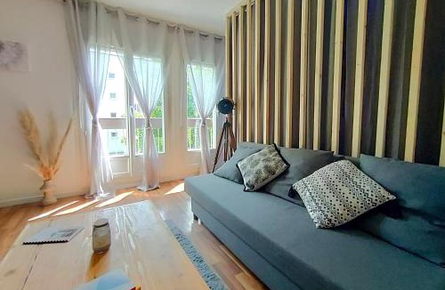 Evreux Apartment | Le Cosy Home