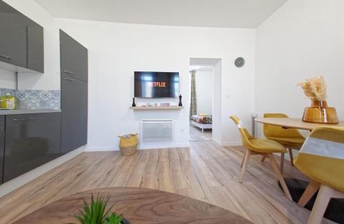 Bas-Vernet Apartment | Le CosyCatala - 4 personnes - bureau & wifi