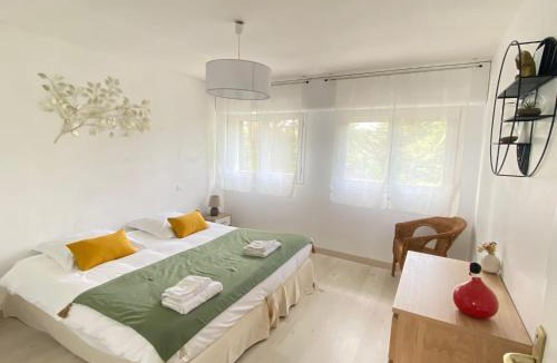 Le Palais House | Le coteau