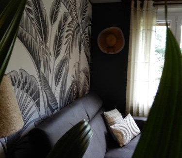 Saint-Christophe-sur-Conde House | Le Cottage Exotique du Lutin Many & son bain nordique