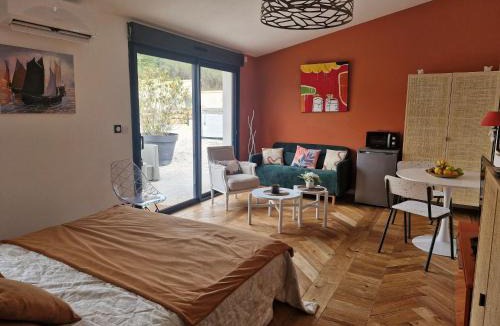 Saint-Etienne-les-Orgues Bed & Breakfast | Le cottage Bleu du Sud
