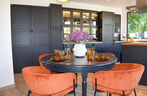Vieux-Bourg House | Le Cottage aux Roses - 15 min Deauville - 7 people