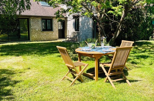 Guainville House | LE COTTAGE - bright and welcoming country house just an hour from Paris