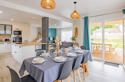 Vaudebarrier House | Le Cottage Charolais