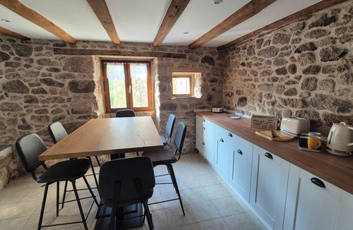 Mortagne-sur-Sevre House | LE COTTAGE DE JOUSSEAUME
