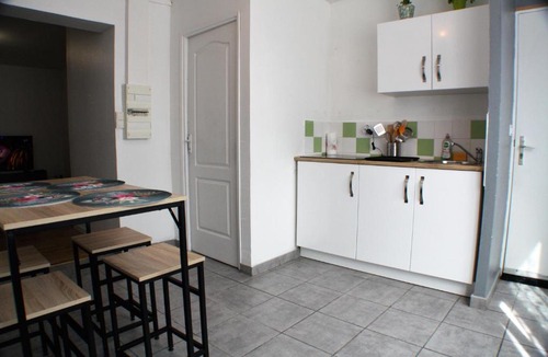 Calais Apartment | Le Cottage des Curie