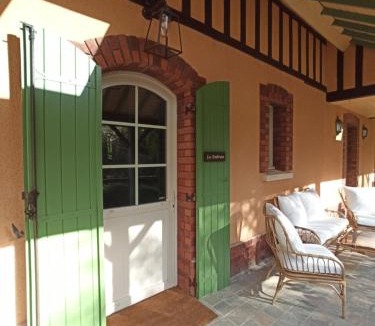 Gonneville-sur-Mer House | Le Cottage des Falaises