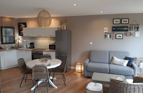 Le Rosais-La Flourie Cottage | Le Cottage du Bois Flotté