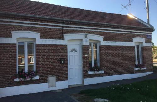 Harbonnieres House | Le Cottage