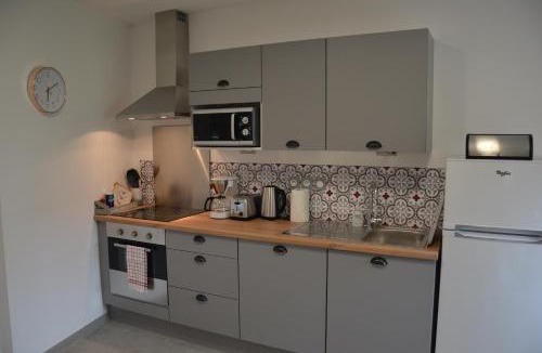 Harbonnieres House | Le Cottage