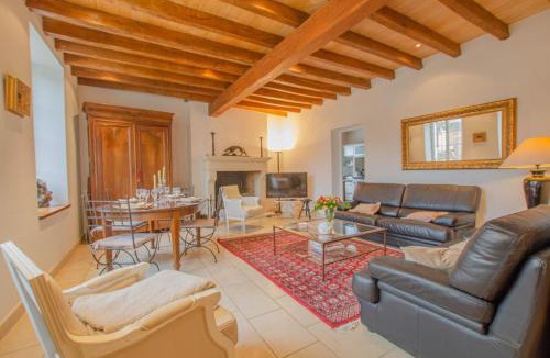 Rilly-Sainte-Syre House | Le cottage