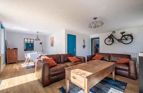 Saint-Jean-la-Poterie House | Le Cottage de Flore