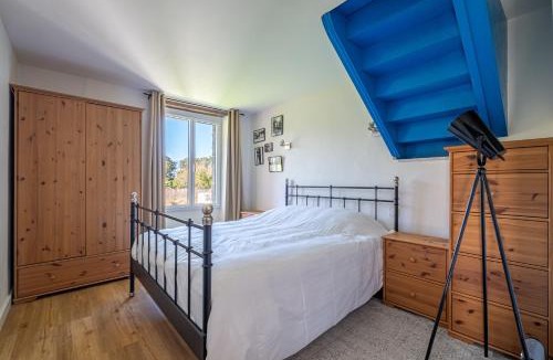 Saint-Jean-la-Poterie House | Le Cottage de Flore