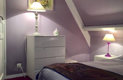 Epaignes Bed & Breakfast | Le Cottage Mirabelle - Bagatelle Suite