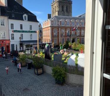 Ville Haute Apartment | Le cottages des remparts - le lodge
