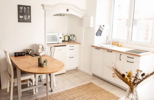 Vezins Bed & Breakfast | Le Couvent des Cordelières – Romantic Suite with Optional Spa & Dinner