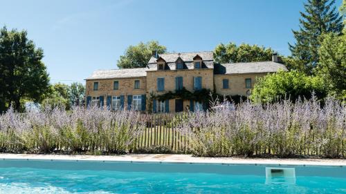 Villeneuve d'Aveyron Bed & Breakfast | Le Couvent de Neuviale