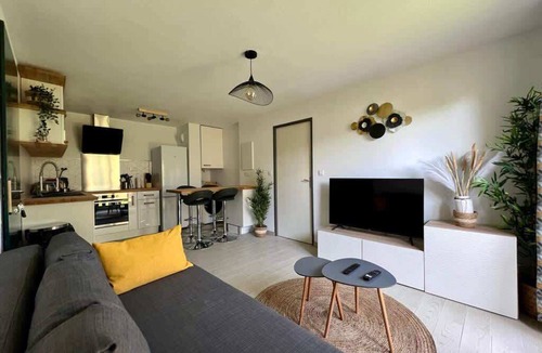 Toulouse North Apartment | Le Cozen | Terrasse & Piscine - Minimes, Toulouse