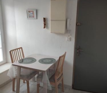 Bayeux Apartment | le Cozy Bayeusain
