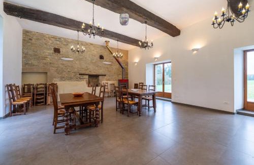 La Chapelle-Caro House | Le Crévy - Les Ecuries - 14 pers