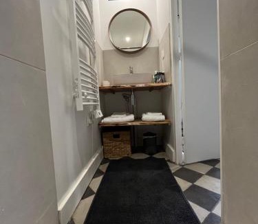 Nervieux House | Le creux des grives