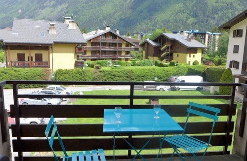 Chamonix-Mont-Blanc Apartment | Le Cristal des Glaces by Interhome