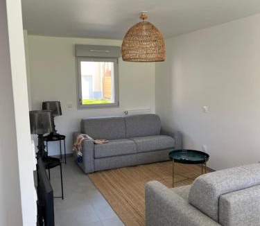 Le Crotoy House | LE CROTOY MAISON DE VACANCES M09 à 5 minutes à pieds de la plage, 80m2 avec jardin,