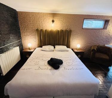 La Celle-sous-Gouzon Apartment | Le Cupidon & Spa