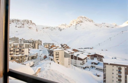 Val Claret Apartment | Le Curling B (Val Claret) by Interhome