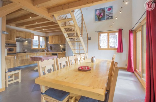 Saint-Sorlin-d'Arves House | LE Curtil DE Colette