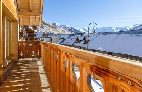 Saint-Sorlin-d'Arves House | LE Curtil DE Colette