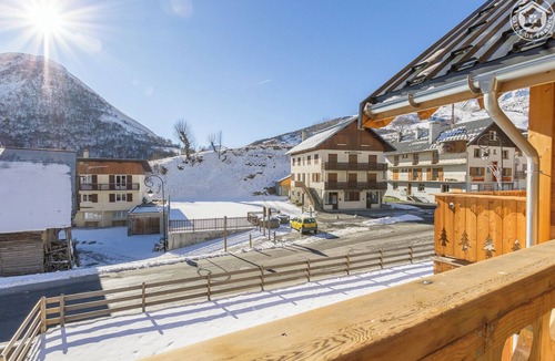 Saint-Sorlin-d'Arves House | LE Curtil DE Colette