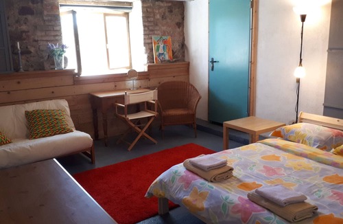 Perreux House | Le Cuvage - 4 Person Barn Apartment - Large Pool