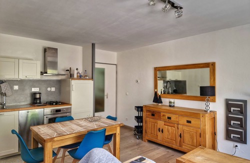 Le Bourget-du-Lac Apartment | Le Cygne : les perles de Sophie