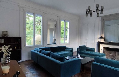 Chatelraould-Saint-Louvent House | Le Domaine de Beaucamp