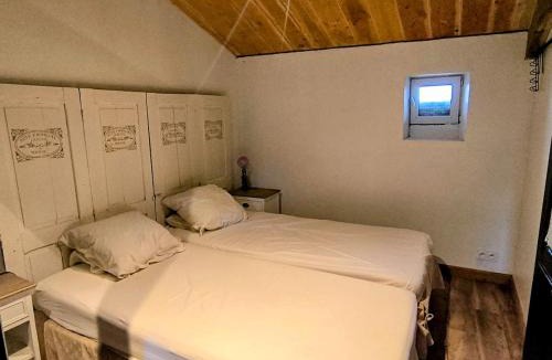 Cerizay Apartment | Le Dahlia - Jardin de Marie