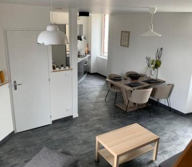 Mortagne-sur-Sevre Apartment | Le Dauphiné