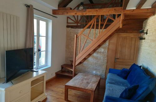 Mondeville House | Le Delax